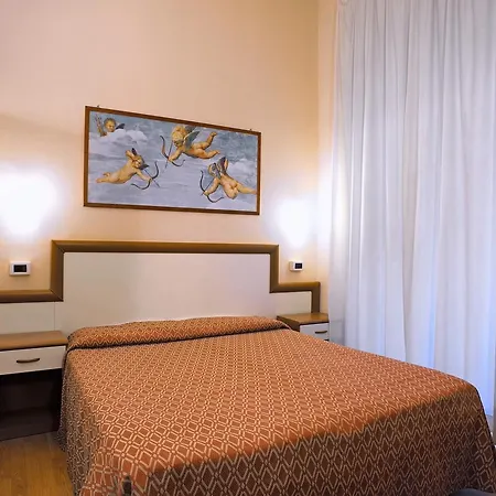 Via Marsaglia Hotel 3*